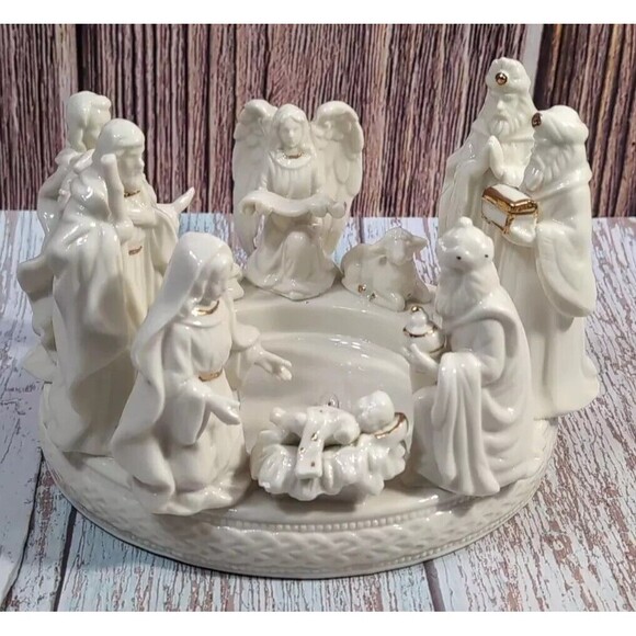 Holiday Home Accents Jade Porcelain Nativity Large Candle Candleholder - Picture 15 of 15